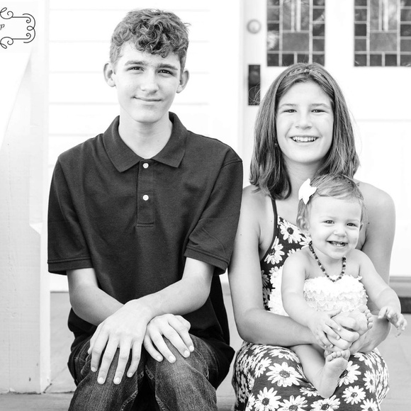 Meet your Posher, Kristi - Picture 2 of 3